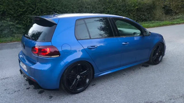 Volkswagen Golf R 270 DSG