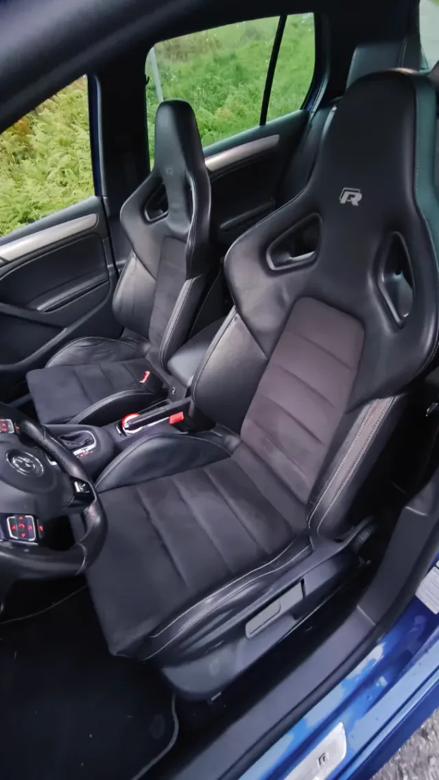 Volkswagen Golf R 270 DSG