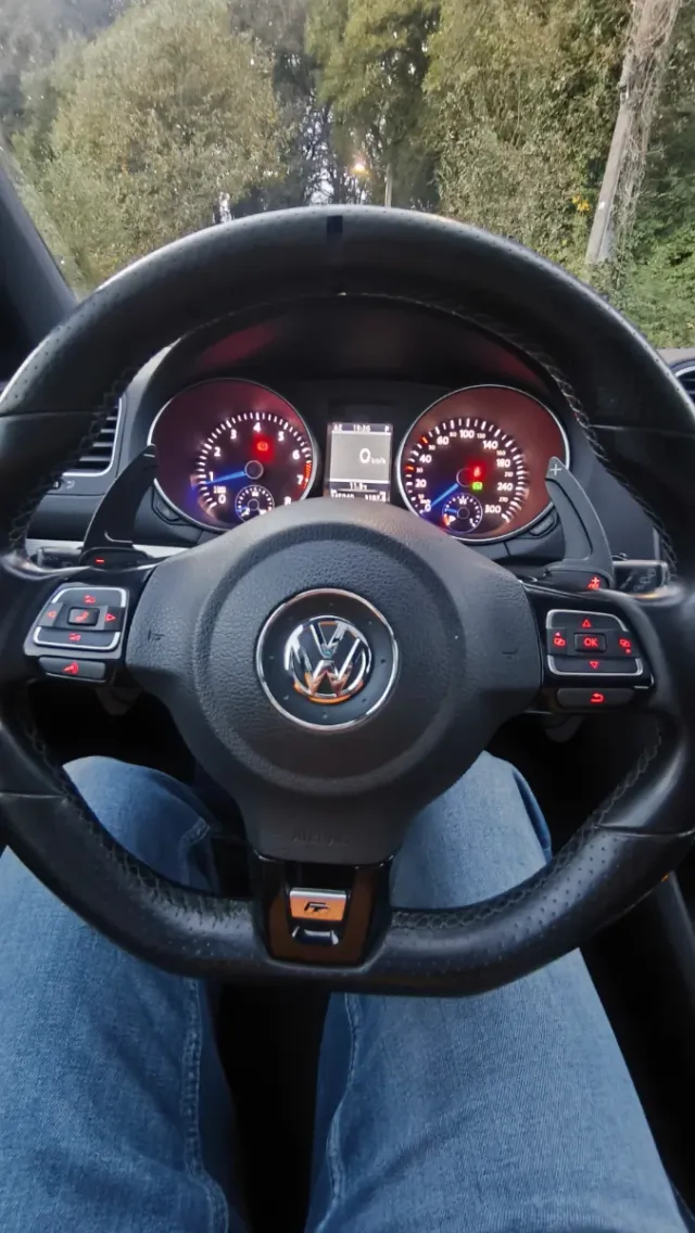 Volkswagen Golf R 270 DSG