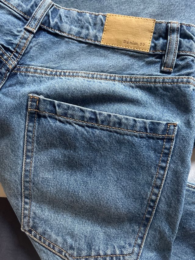 Pantalón baggy vaquero mujer