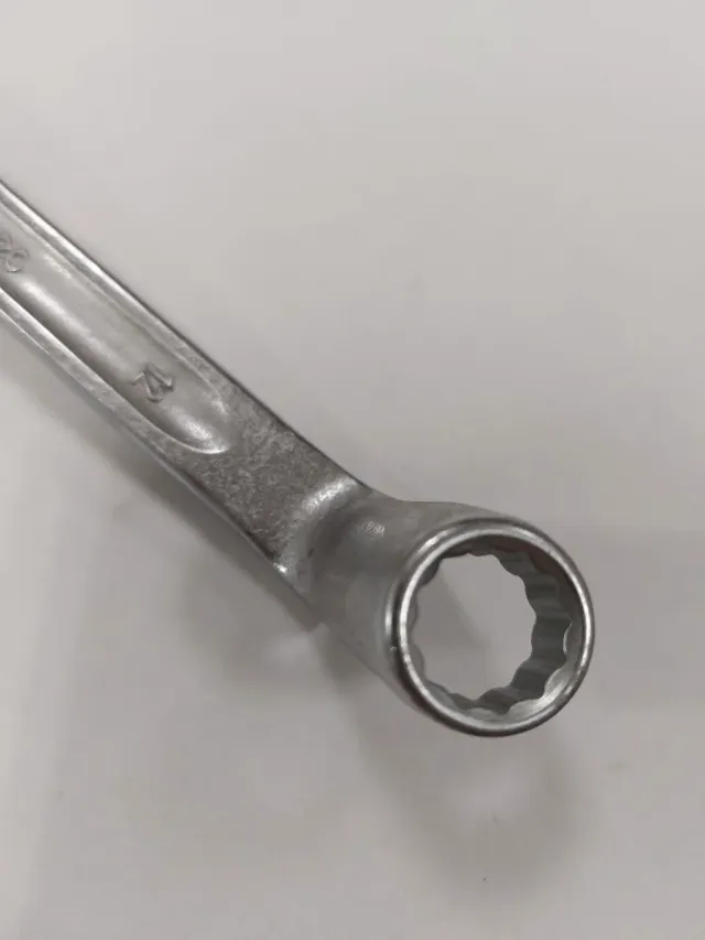 Chiave poligonale doppia