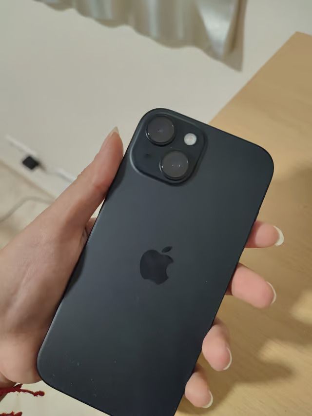 iPhone 15 Negro
