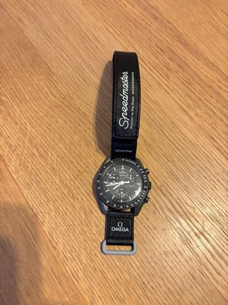 Swatch MISSION TO THE MOON