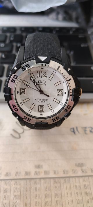 Reloj de caballero q&q vq90j008