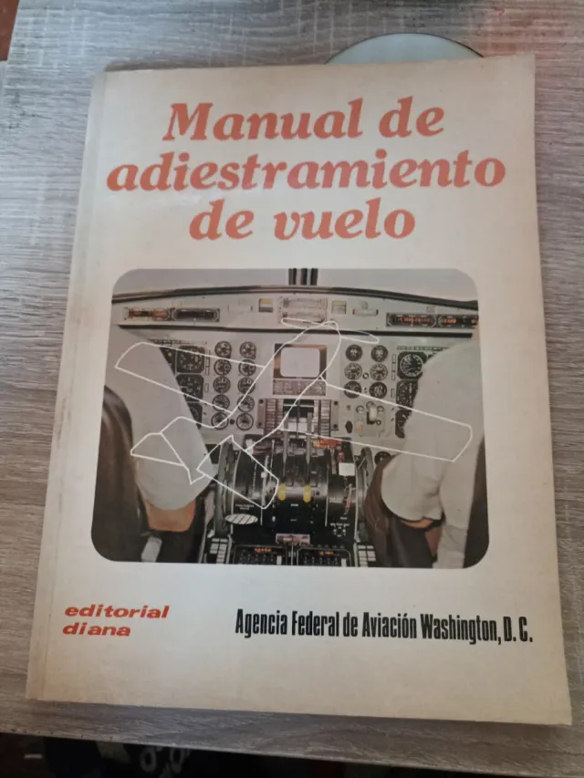 Manual De Adiestramiento De Vuelo