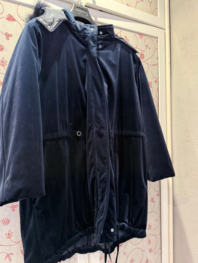 Abrigo impermeable azul 3/4