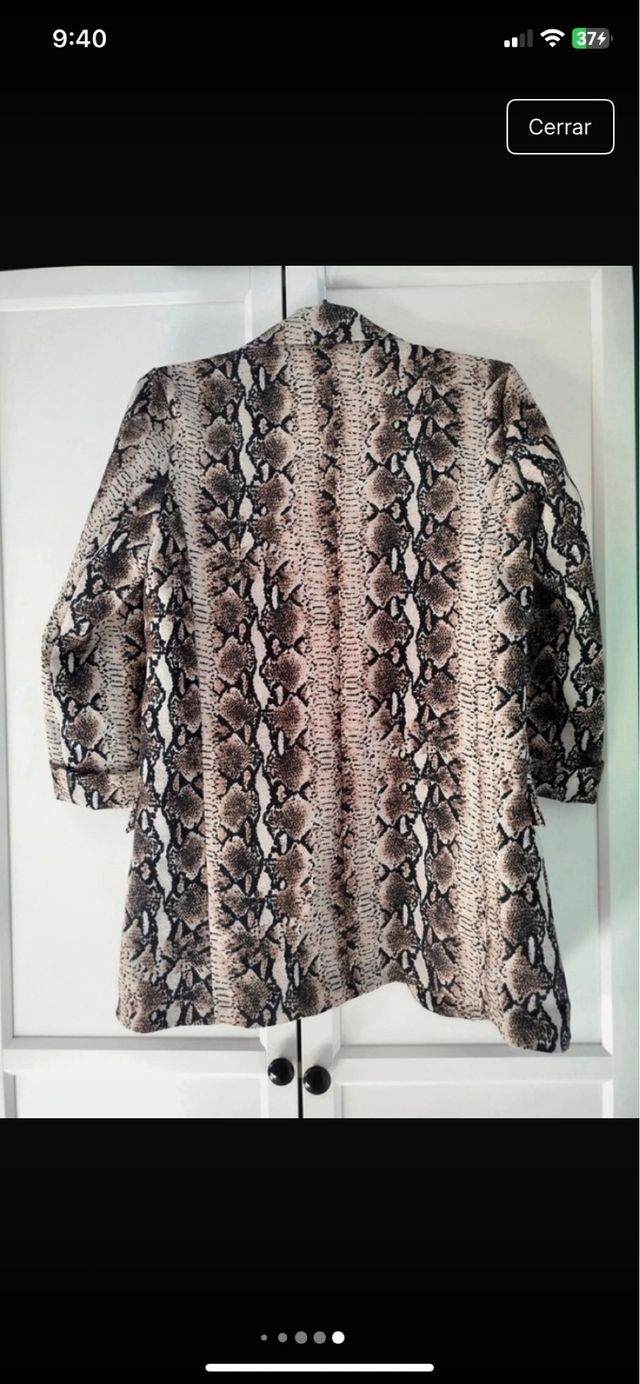 Blazer estampado serpiente talla S/M