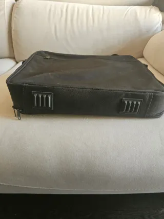 Bolsa portátil negra