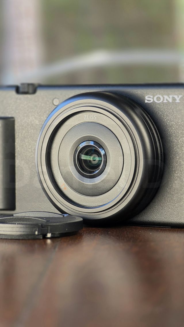 IMPOLUTA Fotocamera Sony ZV-1F