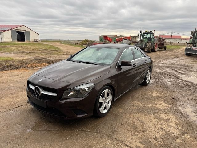 Mercedes-Benz Clase CLA 2016