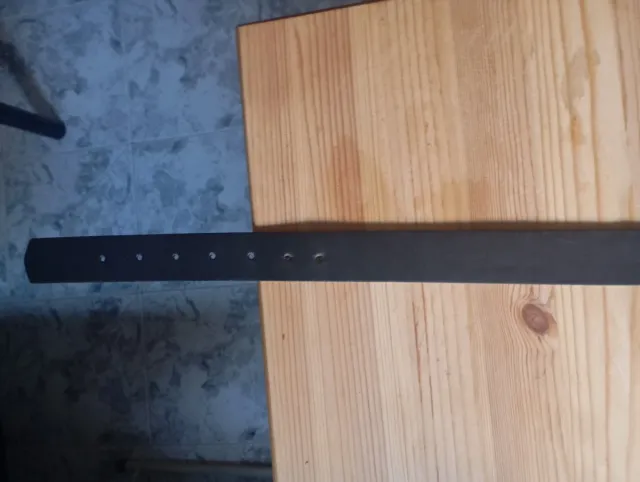 2 cinturones estrechos marrones