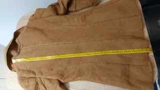 Cappotto vintage beige con pelliccia