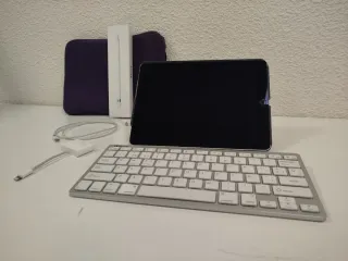 iPad Pro 9.7 + Apple Pencil + Teclado