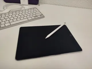 iPad Pro 9.7 + Apple Pencil + Teclado