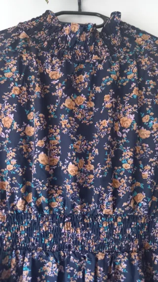 Vestido floral talla 46