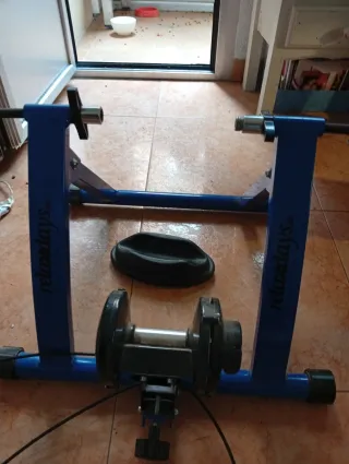 Rodillo de entrenamiento para bicicleta