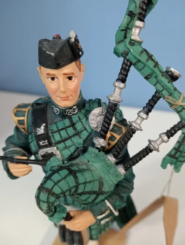 Figurina Piper 5th Battalion Bagpiper