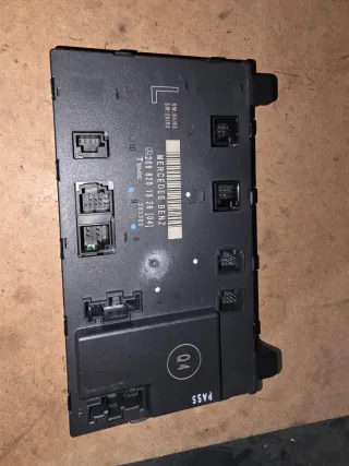 Módulo Puerta Mercedes CLK
