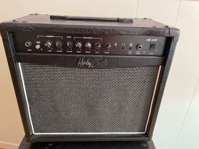 Amplificador Harley Benton HB-40R