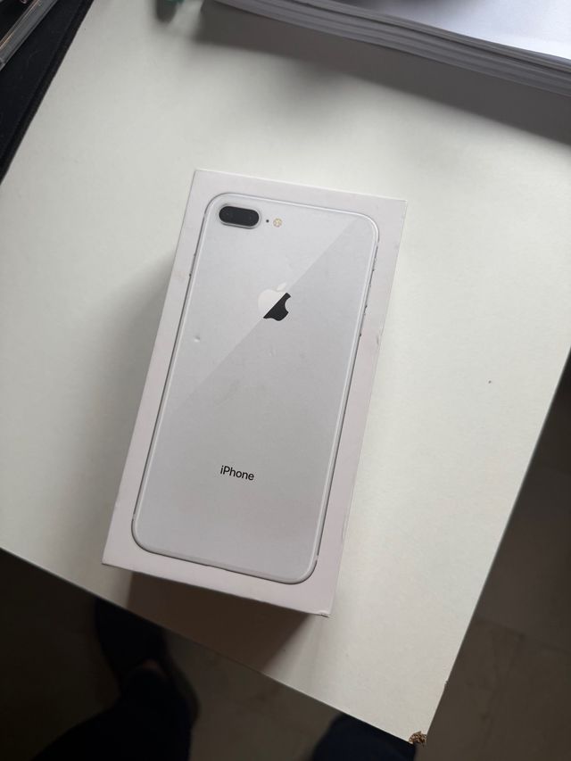 Caja iPhone 7 Plus Blanco