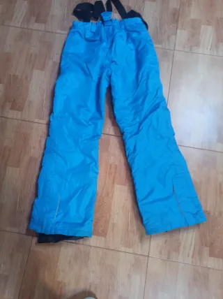 Pantalón de nieve azul con tirantes