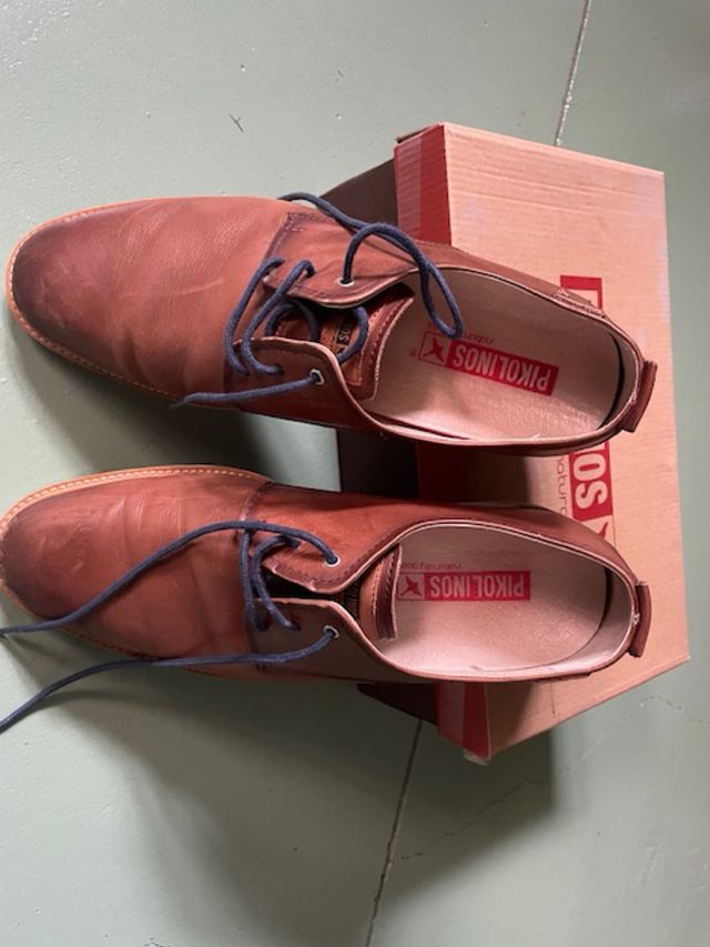 Zapatos Pikolinos Piel Marrones Hombre.