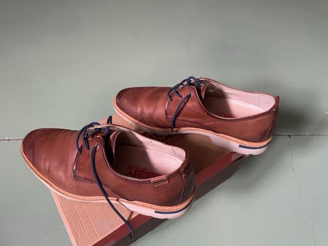 Zapatos Pikolinos Piel Marrones Hombre.