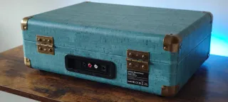 Giradischi portatile in valigia in vinile vintage