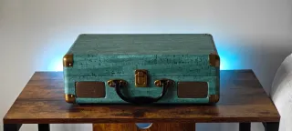 Giradischi portatile in valigia in vinile vintage