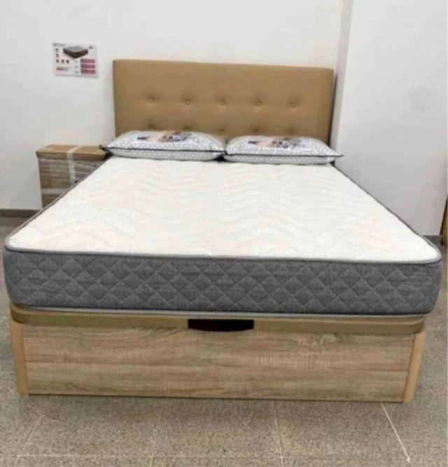 Canapé canapé canapé canapé canapé canapé canapé.