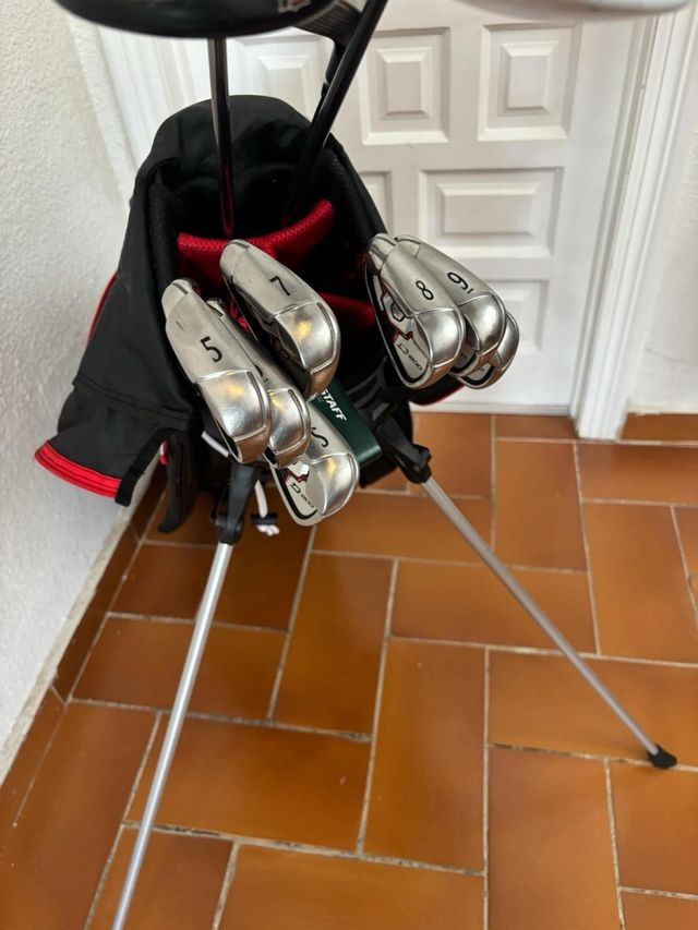 Set de Palos de Golf WILSON DEEP RED ZURDO
