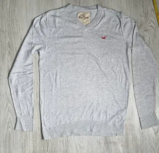 Jersey Hollister Gris Talla M