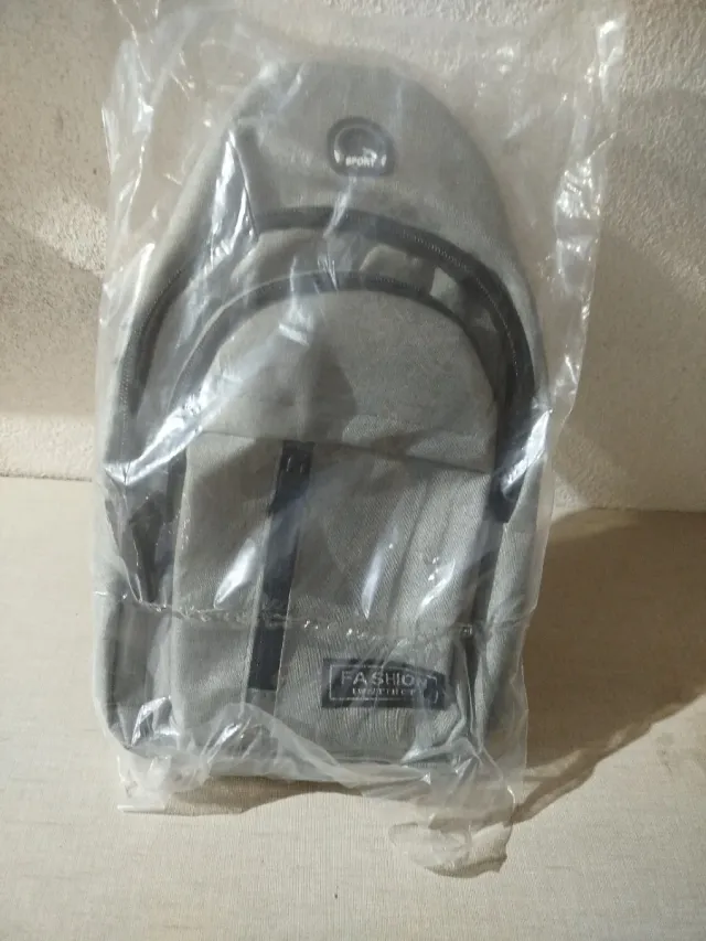 Bolso bandolera caballero gris