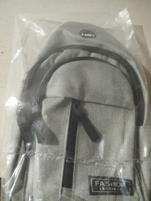 Bolso bandolera caballero gris