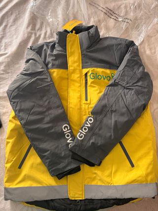 Chaqueta Glovo nueva sin usar talla XXL