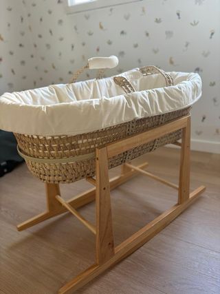 Cuna moisés bebé Natura Pura mimbre y madera