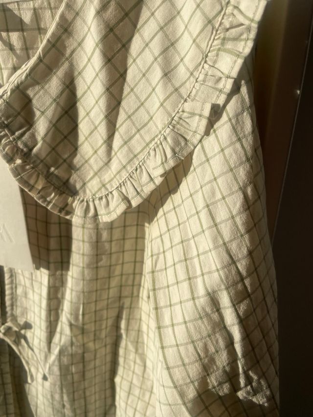 Blusa Zara cuadros con etiqueta talla 12-13 años