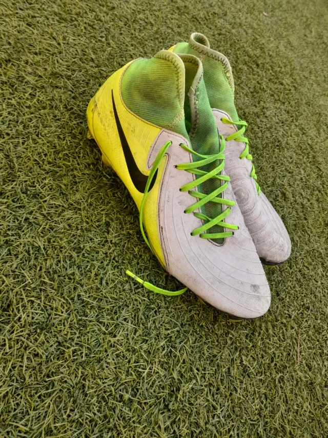 Botas de fútbol Nike Phantom VSN