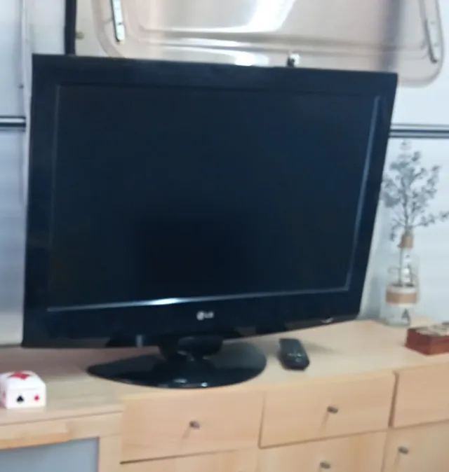 Televisor LG Negro