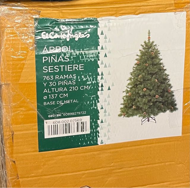 Árbol de Navidad 210 cm en su caja + con adornos