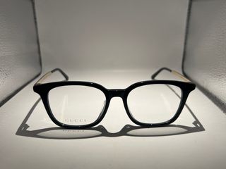 Gafas Gucci Negras y Doradas