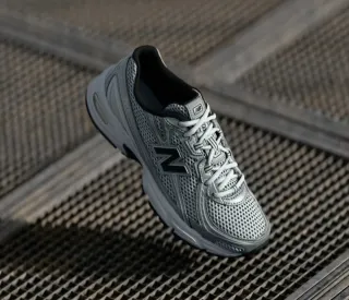 Zapatillas New Balance 740 Talla 44 Hombre