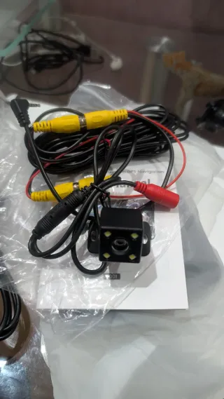 Pantalla LCD Portátil Todo en Uno para Coche