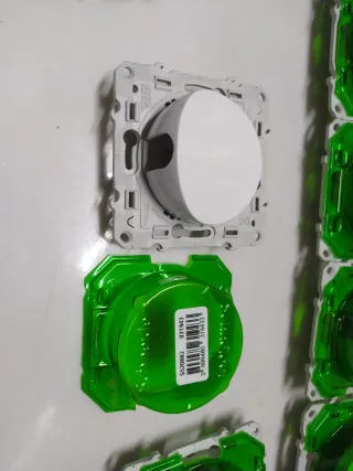 Mecanismo Schneider Salida Cables