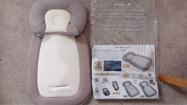 Colchoneta universal con cojín Jane