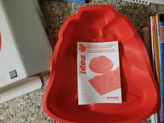 Tortiera Campana Pavonidea Silicone Rossa