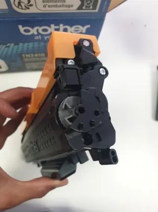 Tóner Brother TN2410