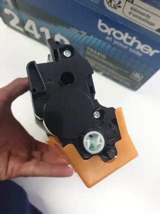 Tóner Brother TN2410