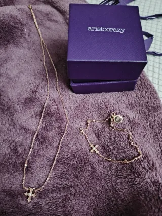 Collar y pulsera Aristocrazy cruz oro rosa