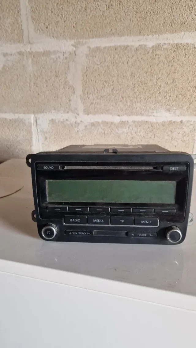 Radio cd Volkswagen VW-1K0 035 186 AA